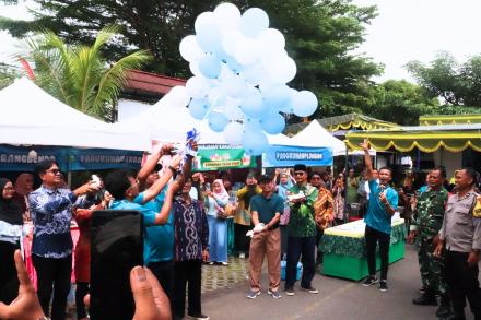 SEMARAK PEMBUKAAN HARI JADI KALURAHAN BANGUNTAPAN KE-79: BALON, REBANA, DAN MERPATI PUTIH WARNAI KEB